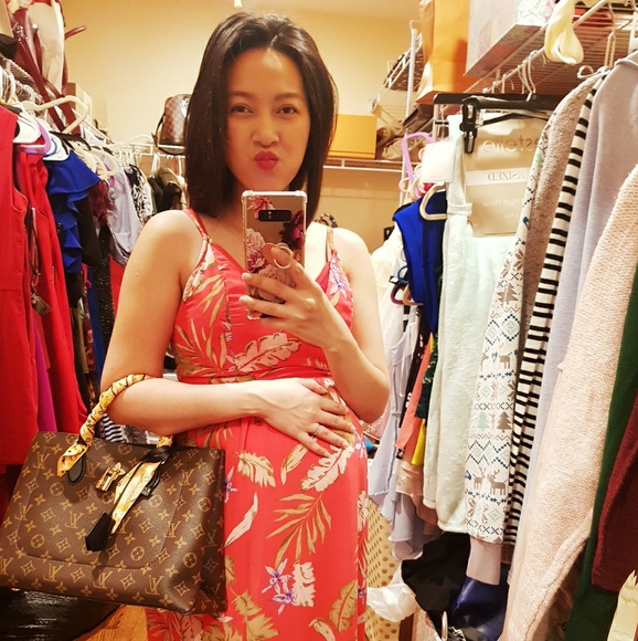 Lv flower tote in black - Picture 4 of 4